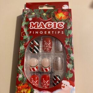 Magic Fingertips Christmas Nail Set